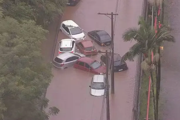 Alerta de tempestade e ventania: saiba se o seguro do seu carro cobre danos nesses casos Notícias,Porto,Porto Seguro,Fenseg