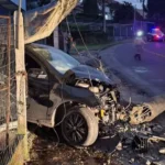Carro invade residência: o seguro residencial cobre esse tipo de acidente? Notícias,Seguro Residencial,Sincor-mG