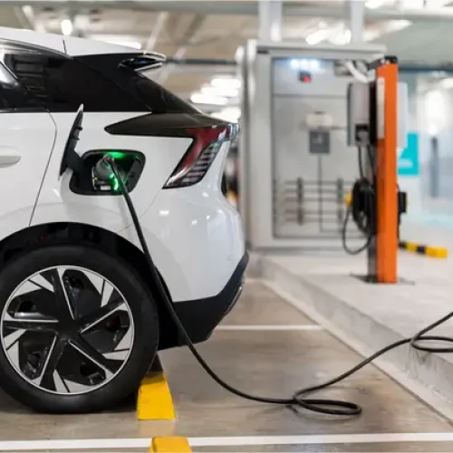 Elétricos e híbridos enfrentam custos maiores no seguro Notícias,Carros Elétricos,Seguros