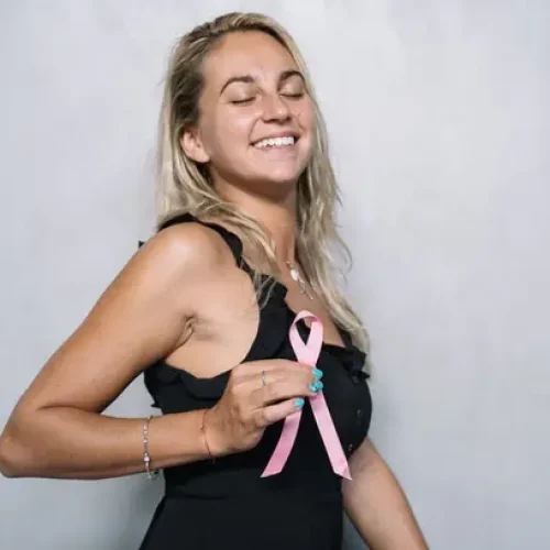 Outubro Rosa: SulAmérica distribui 50 mil vouchers de mamografia para mulheres que não estão com o exame preventivo em dia Saúde e Odonto,campanha,câncer de mama,Corretor de Seguros,mamografia,médico,Mercado de Seguros,Outubro Rosa,Rede D'Or,Saúde,Seguros,Setor de Seguros,SulAmérica