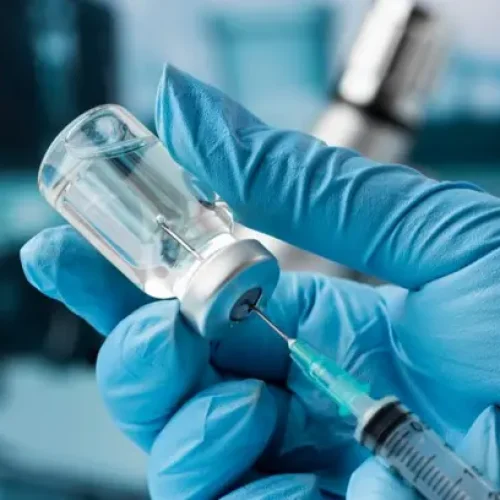 Descontinuação da vacina de dengue e os riscos financeiros para famílias e empresas Notícias,Sincor-mG