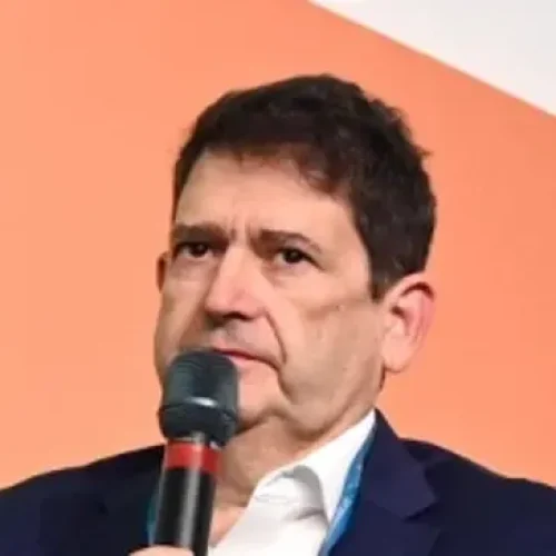 Congresso dos Corretores: Allianz incentiva setor a sair em busca dos brasileiros que ainda estão sem proteção Seguros Gerais,Allianz,Allianz Brasil,Allianz Seguros,assessorias em seguros,Congresso dos Corretores,Corretor de Seguros,Eduard Folch,lucro líquido,Mercado de Seguros,planos de saúde,Proteção veicular,seguradoras,seguro,Seguros