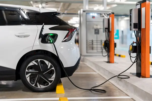 Elétricos e híbridos enfrentam custos maiores no seguro Notícias,Carros Elétricos,Seguros
