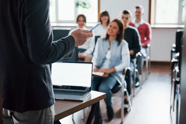 ENS promove debate sobre contratos de proteção patrimonial mutualista e seguros Notícias,MAG,MAG Seguros,Grupo MAG,Escola de Negóios e Seguros,ENS