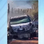 Motorista forja assalto e ateia fogo no próprio carro para receber seguro Notícias