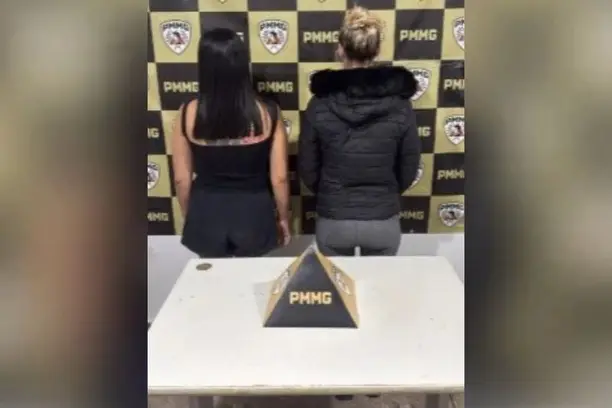 Mulher é presa após polícia descobrir suposto falso furto de motocicleta para receber seguro Notícias
