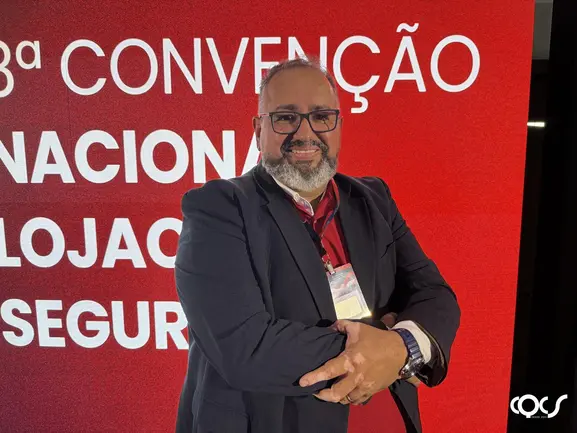 Professor Genival de Souza aponta novos caminhos para corretores de seguros na 8ª Convenção Nacional Lojacorr Notícias,ENS,Escola de Negócios e Seguros