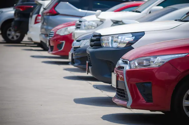 STJ: Deixar carro ligado para abrir portão não exclui seguro em caso de furto Notícias