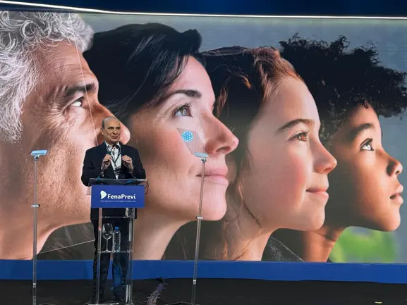 Fenaprevi: Intenção de contratar seguros aumenta no Brasil Cobertura Especial,Brasil,brasileiros,Corretor de Seguros,Datafolha,Destaque-home,dinheiro,economia,Edson Franco,envelhecimento da população,FenaPrevi,Mercado de Seguros,Pesquisa FenaPrevi/Datafolha,planejamento financeiro,população idosa,Previdência,previdência privada,proteção financeira,proteção securitária,Seguro de vida,Seguros,Setor Segurador