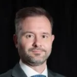 Brasileiros têm filhos mais tarde e aumentam a busca por planejamento financeiro e proteção patrimonial Seguros Gerais,Aegis Consultoria,assessorias em seguros,Corretor de Seguros,lucro líquido,Mercado de Seguros,planos de saúde,Proteção Patrimonial,Proteção veicular,Rafael Carvalho,seguradoras,seguro,Seguros
