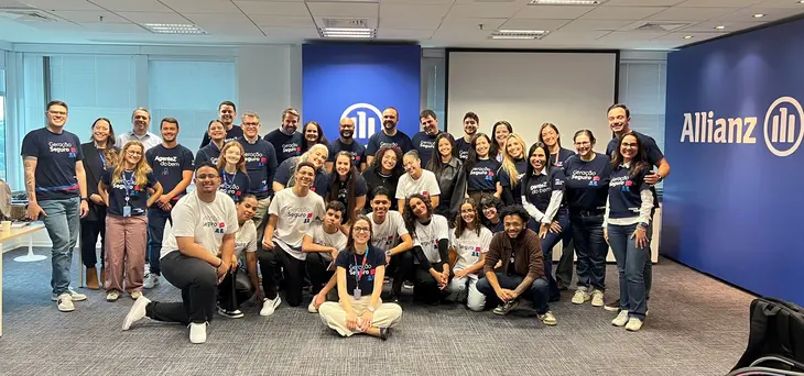 Programa de formação da Allianz leva jovens para vivenciarem o dia a dia da companhia Responsabilidade Social,adolescentes,Allianz,Allianz Brasil,Allianz Seguradora,Carlos Eduardo Gomes,Corretor de Seguros,Grupo Allianz,João Pedro Ferreira Rabelo dos Santos,jovens,Kaue Silva,Mercado de Seguros,Programa de Formação Geração Seguro,seguradora,seguro,Setor Segurador,vulnerabilidade social