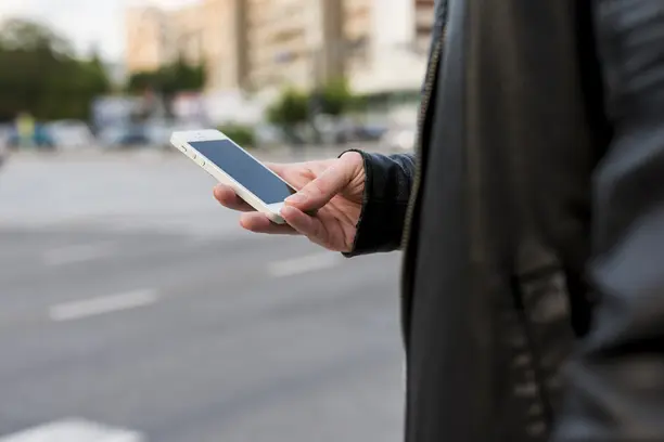 Furto de celulares cresce e amplia risco financeiro para famílias brasileiras Instituições,celular,cnseg,Confederação Nacional das Seguradoras,Corretor de Seguros,Federação Nacional de Seguros Gerais,FenSeg,furto,Instituto Locomotiva,Mercado de Seguros,roubo,seguro,Seguros,Setor de Seguros,Sidemar Spricigo,smartphone