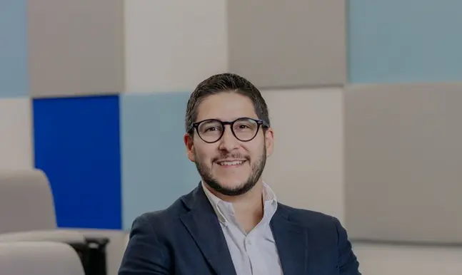 Do preço ao valor: como a atuação consultiva garante a relevância e o futuro do corretor de seguros Artigos,assessorias em seguros,Corretor de Seguros,Daniel Betancur,lucro líquido,Mercado de Seguros,planos de saúde,Por Daniel Betancur,Proteção veicular,seguradoras,seguro,Seguros,vice-presidente Comercial e Marketing da Seguros SURA Brasil