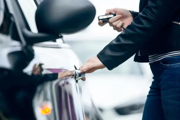 Roubo e furto envolvendo caminhões e outros veículos pesados recuaram 22,9% no Estado de SP, entre janeiro e maio de 2026, enquanto a capital paulista registrou alta de 8,1% Auto & Serviços,assessorias em seguros,Corretor de Seguros,furto,Grupo Tracker,lucro líquido,Mercado de Seguros,planos de saúde,Proteção veicular,roubo,seguradoras,seguro,Seguros,Vitor Correa