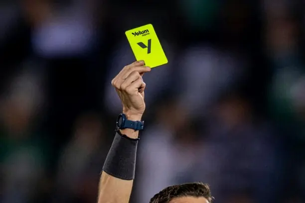 Yelum Seguros faz história ao estampar cartões dos árbitros em ação inédita no futebol nacional Notícias,HDI,HDI Seguros,Yelum Seguradora